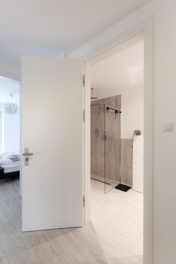 Lulex IV - Traumwohnung Terasse Garten In Neuss Ngoại thất bức ảnh